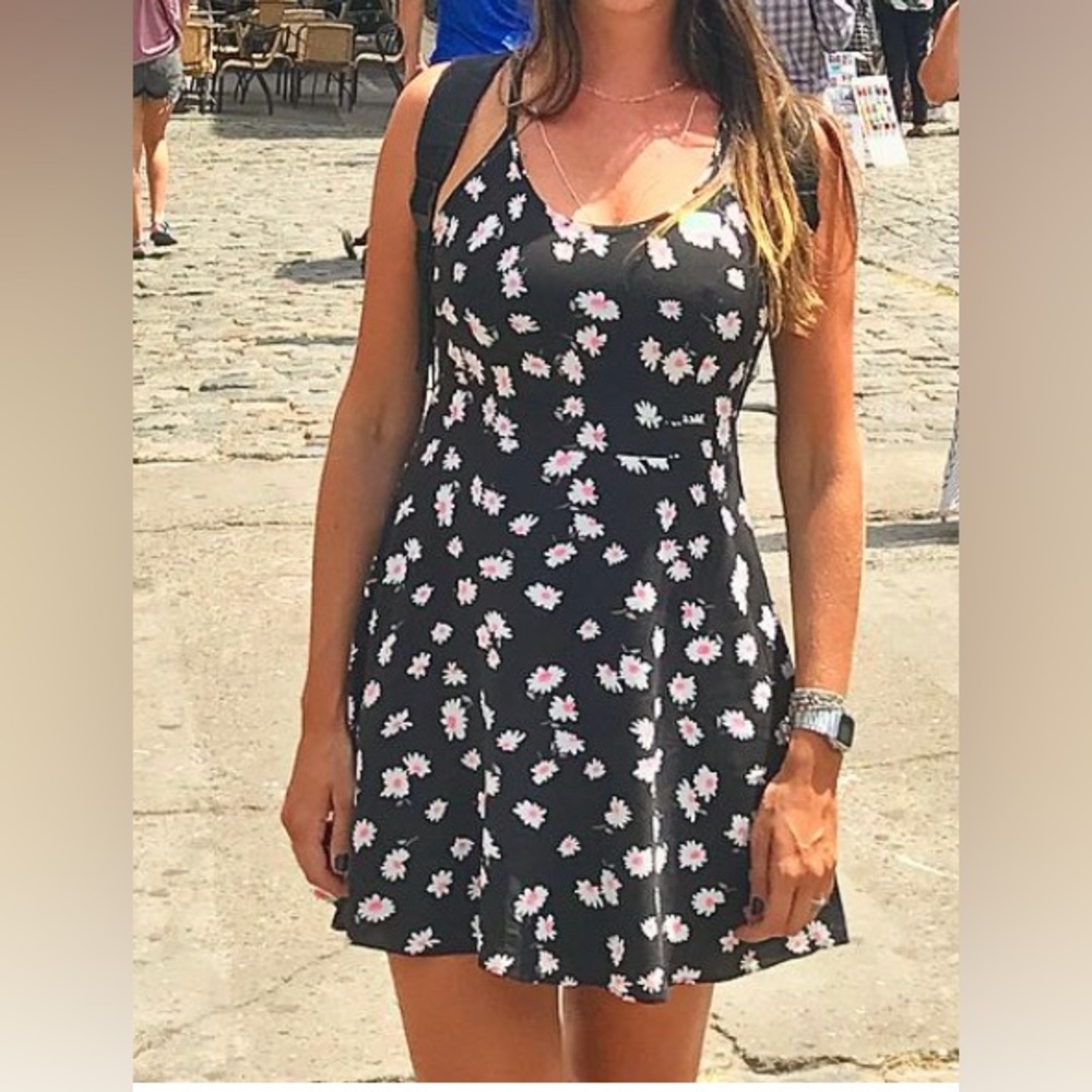 Mini black dress with flowers